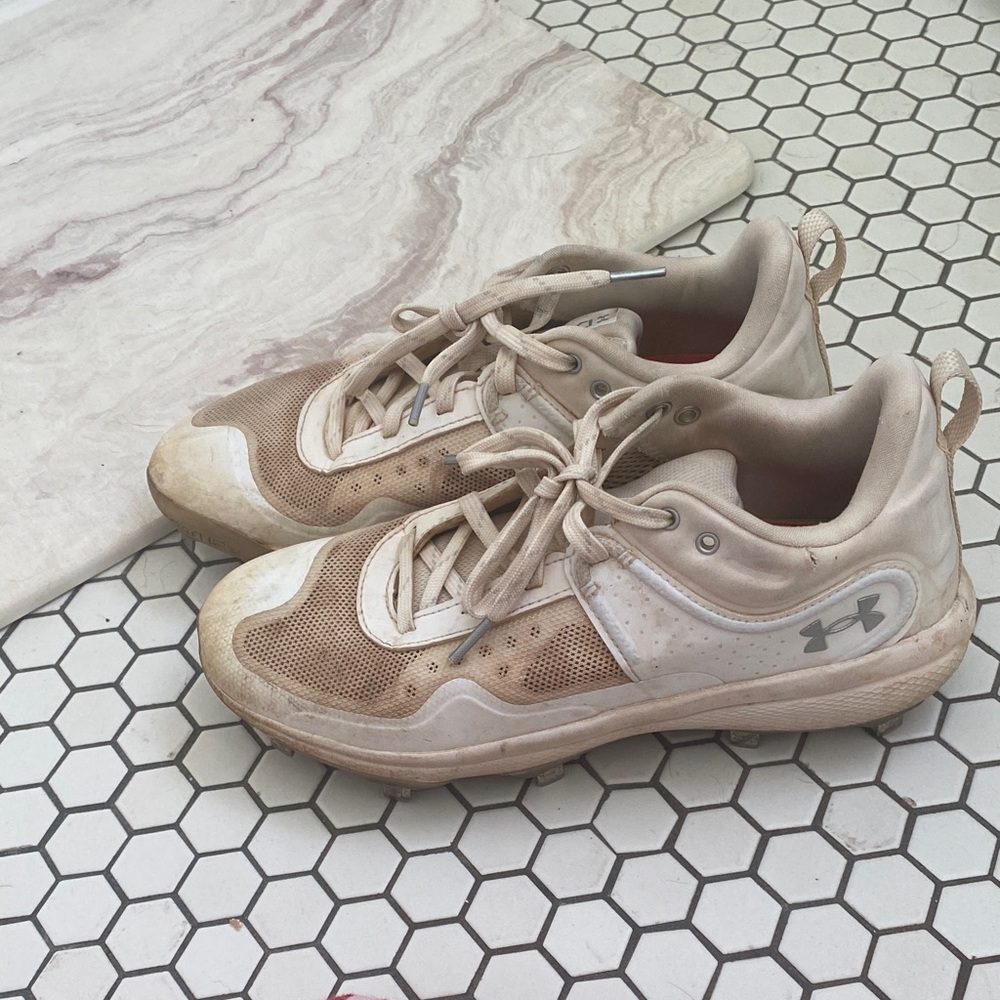 Under Armour Women's Tan Athletic Shoes